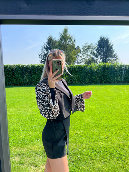 Blazer Leopard Sleeves